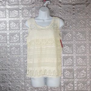 NWT xhilaration Ivory Hobo Sleeveless Top Size M